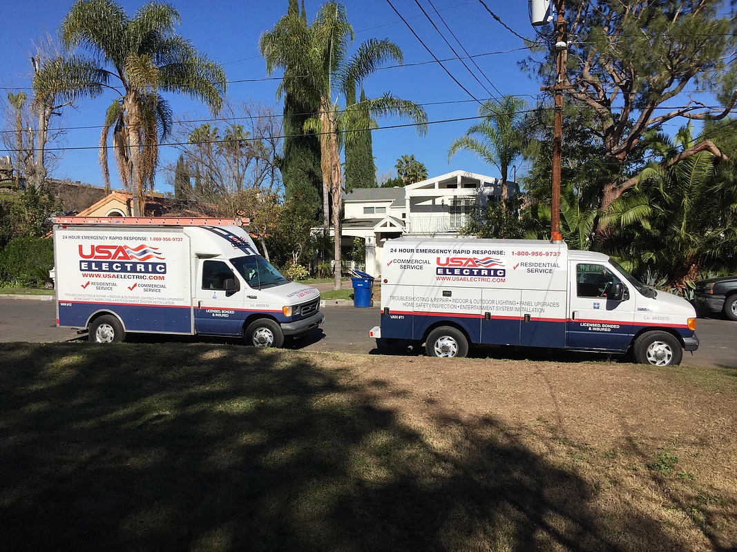 2 USA Electric vans